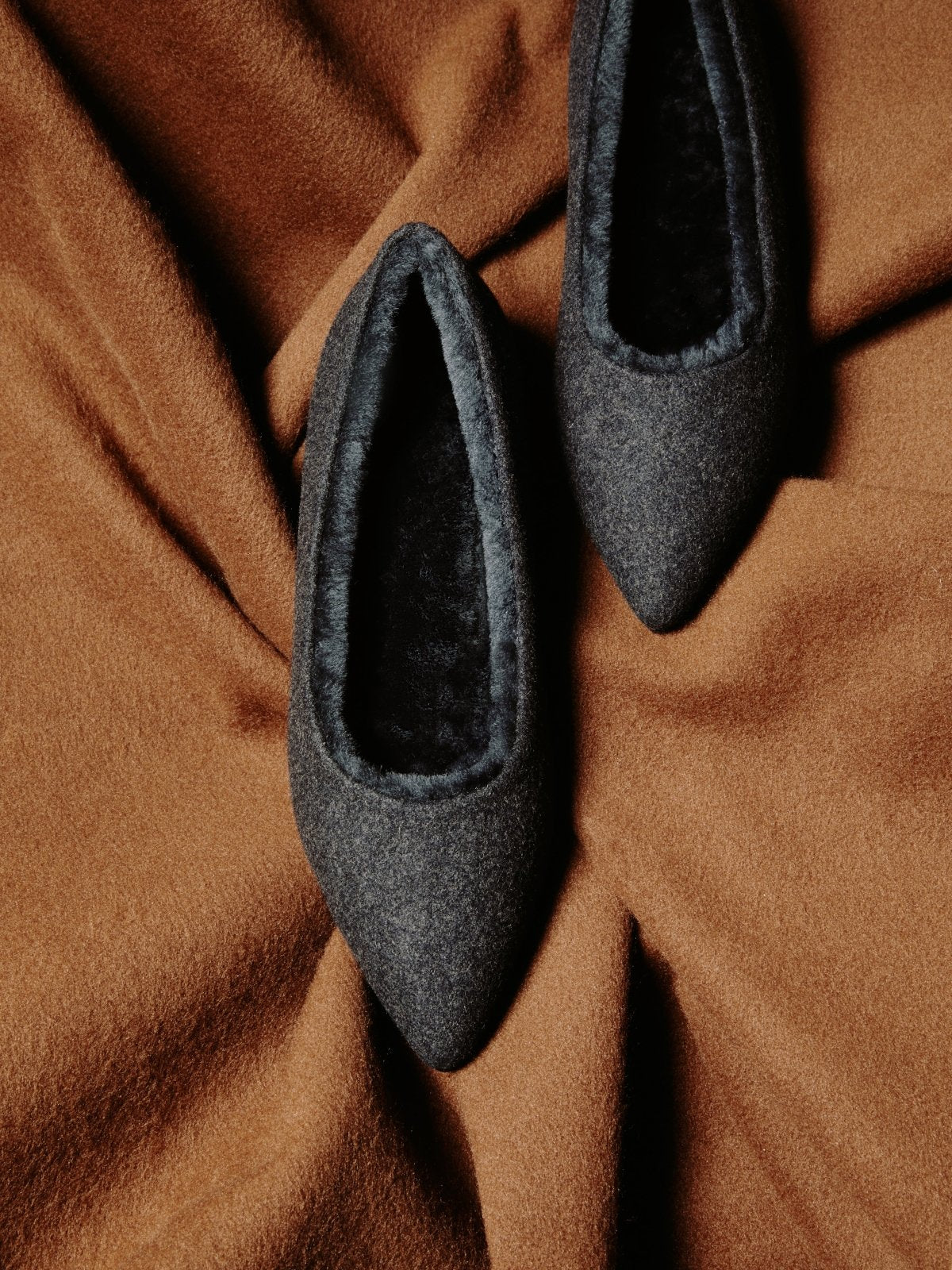 Anais Wool Grey Flats - Image 4