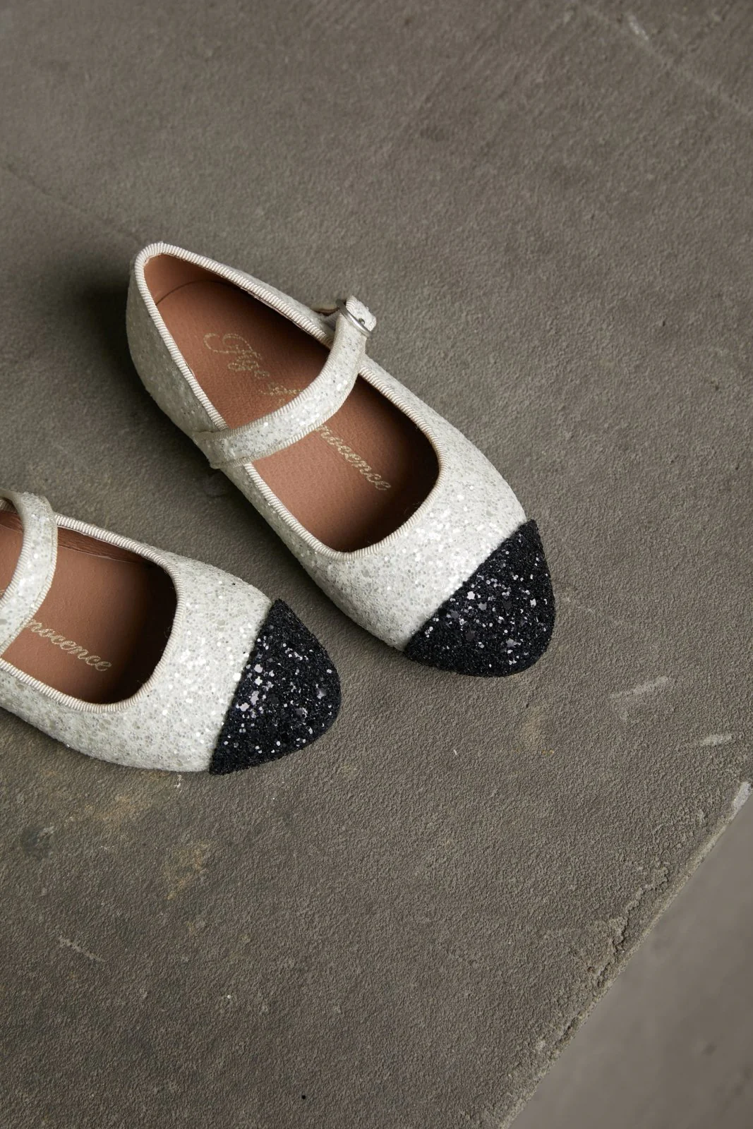 Bebe Glitter White/Black Shoes - Image 3