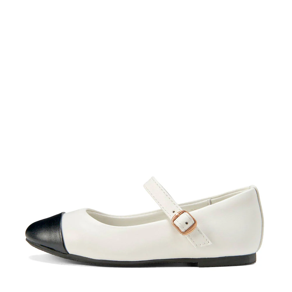 Bebe Leather 2.0 White/Black Shoes