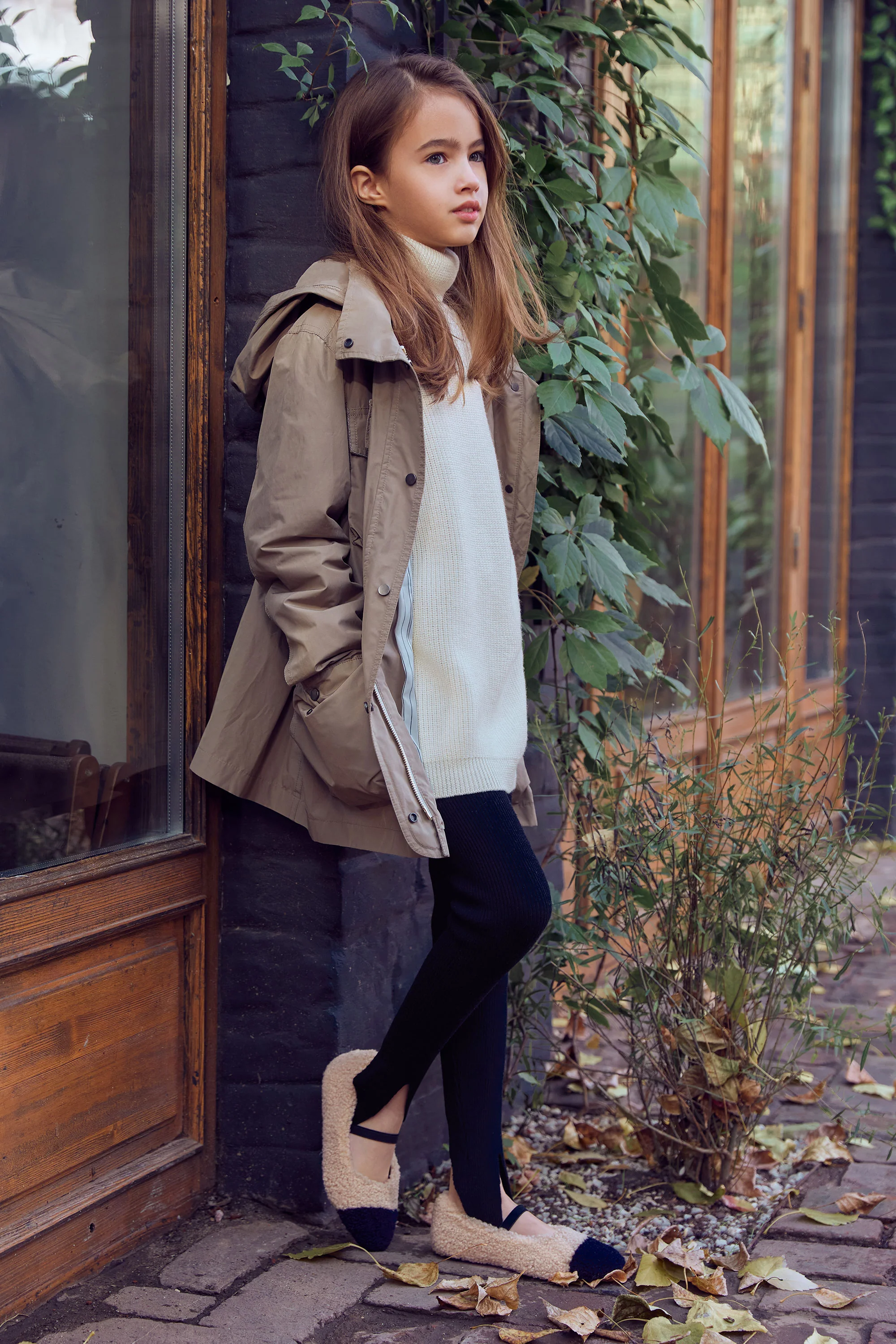 Celeste Beige/Black Ballerinas - Image 4