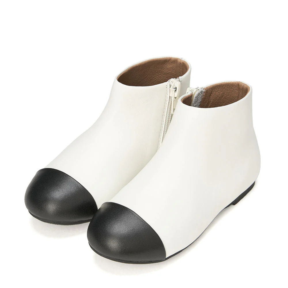 Chiara 2.0 White/Black Boots - Image 2