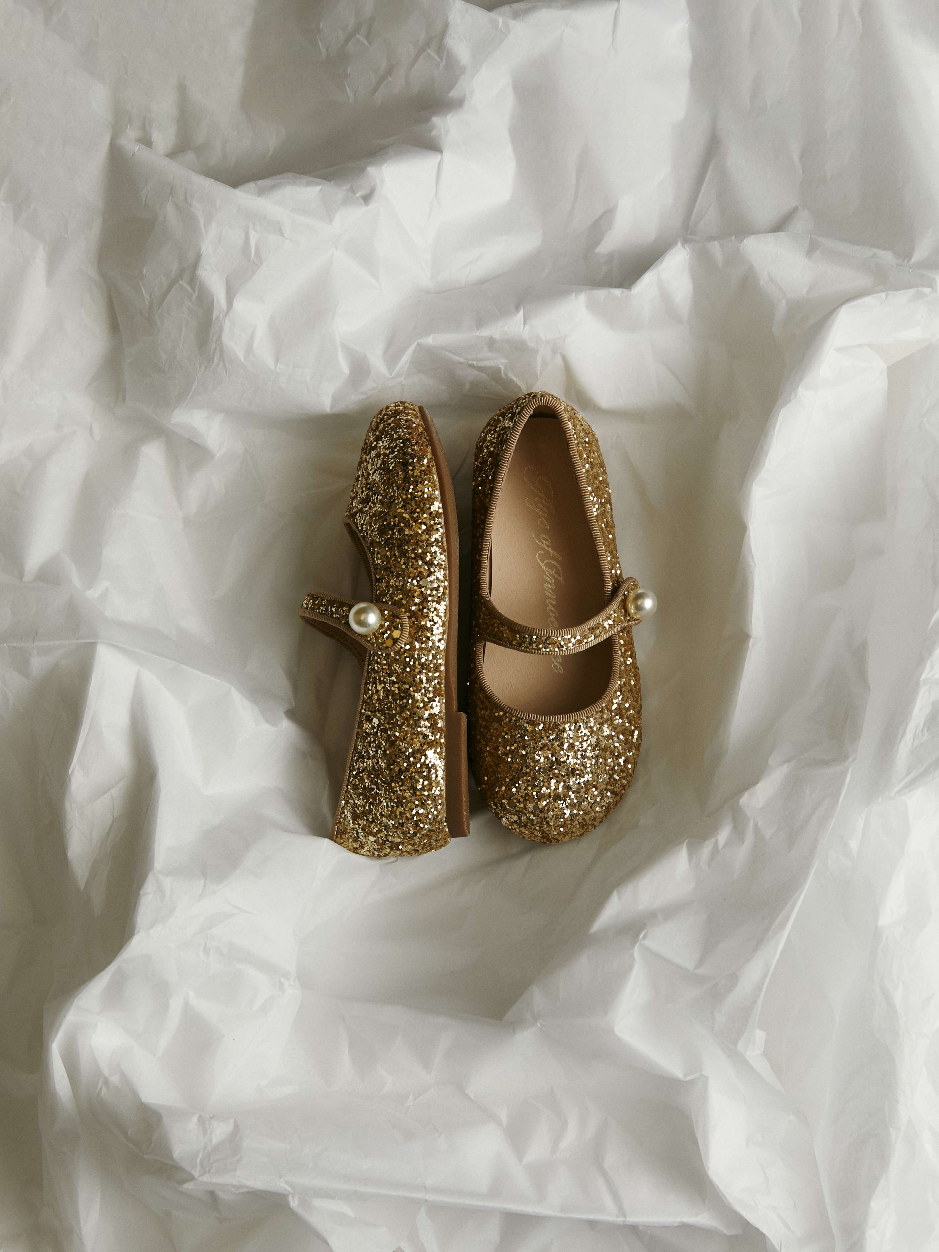 Elin Glitter Gold Shoes - Image 4