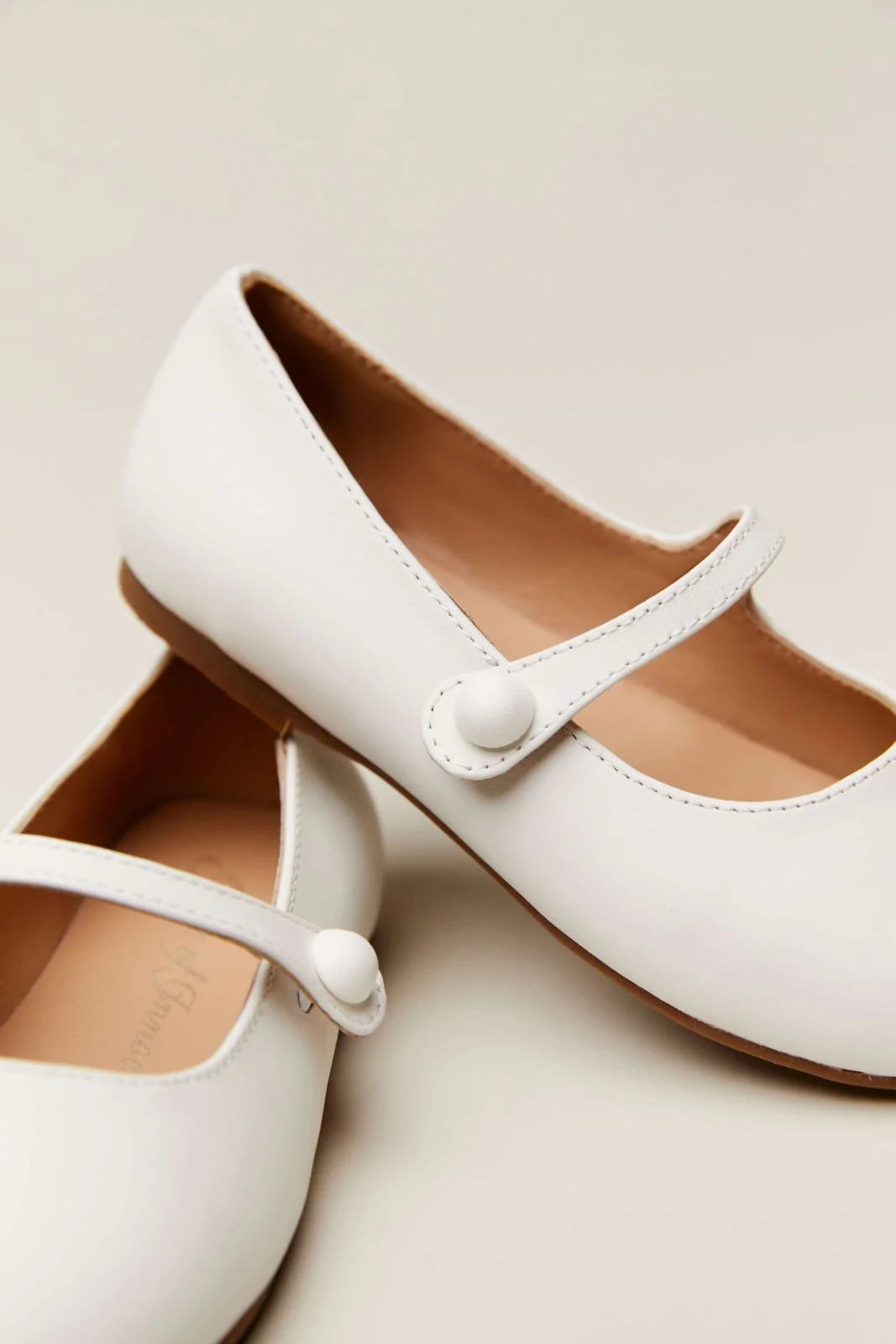 Elin Leather White Shoes - Image 3