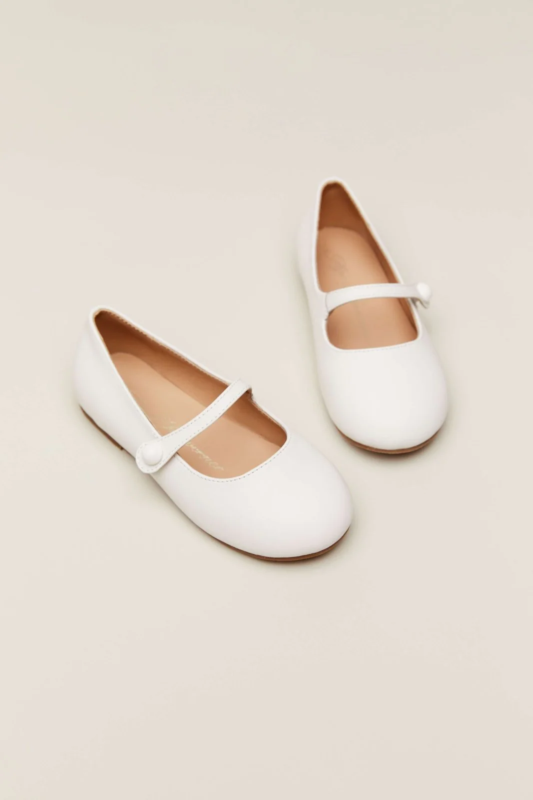 Elin Leather White Shoes - Image 4