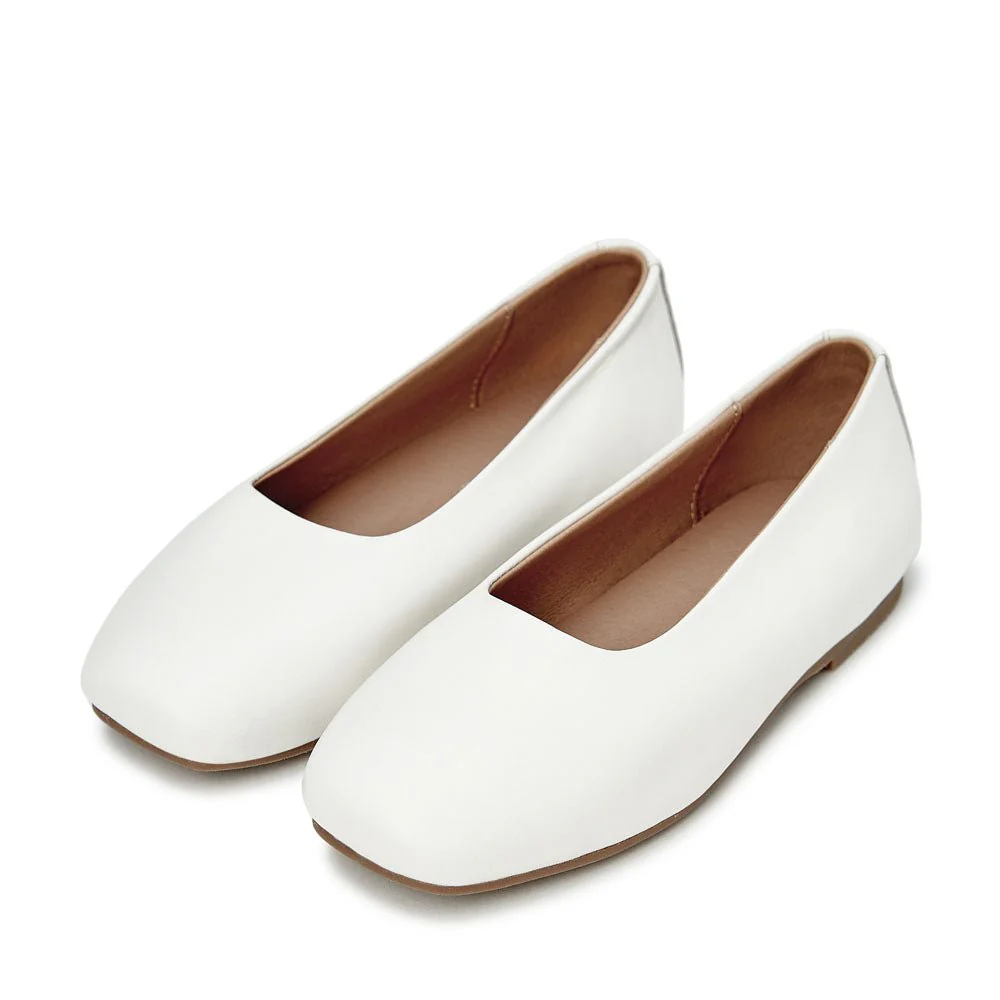 Ember White Flats - Image 2