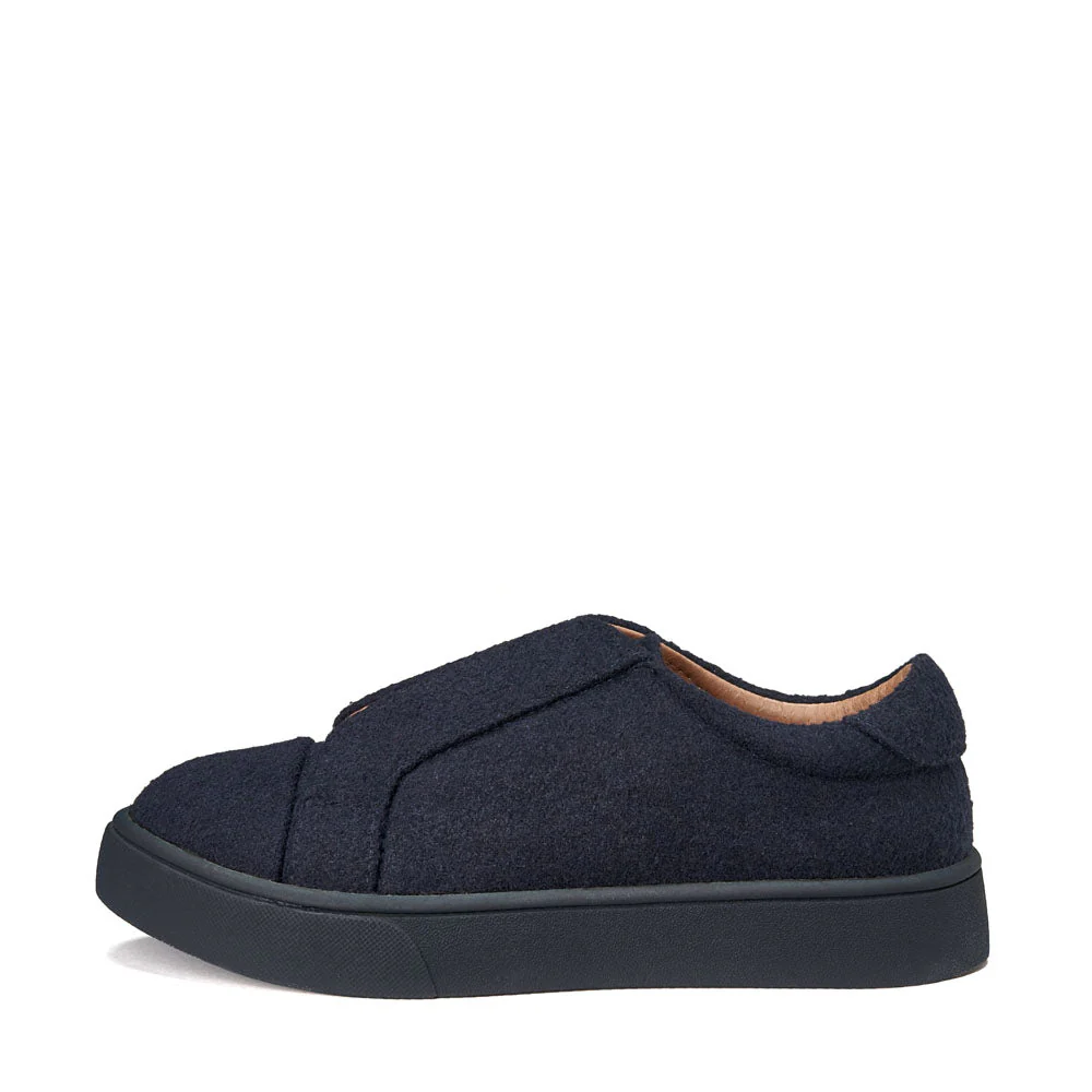 Frank Navy Sneakers