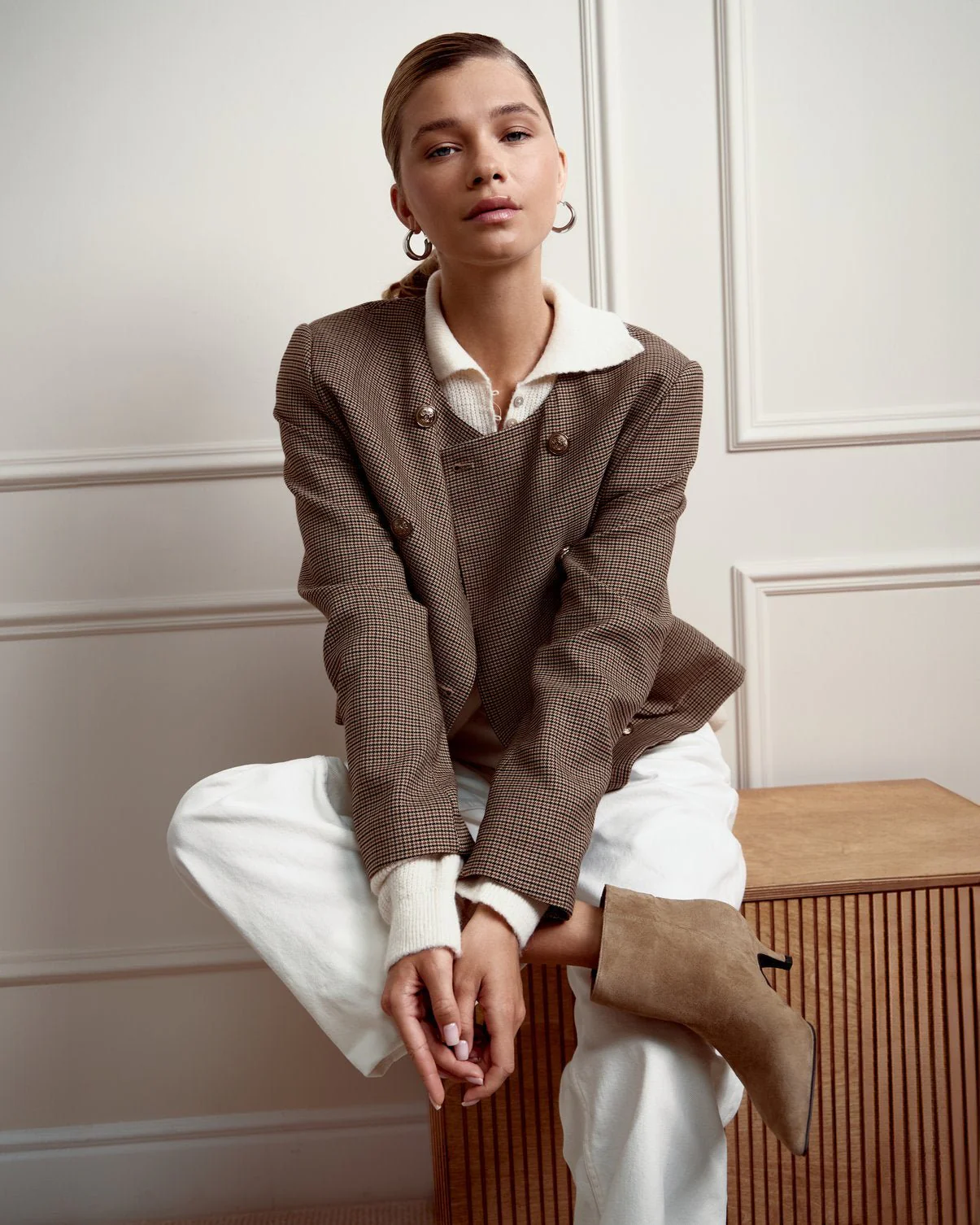 Issy Beige Boots - Image 5