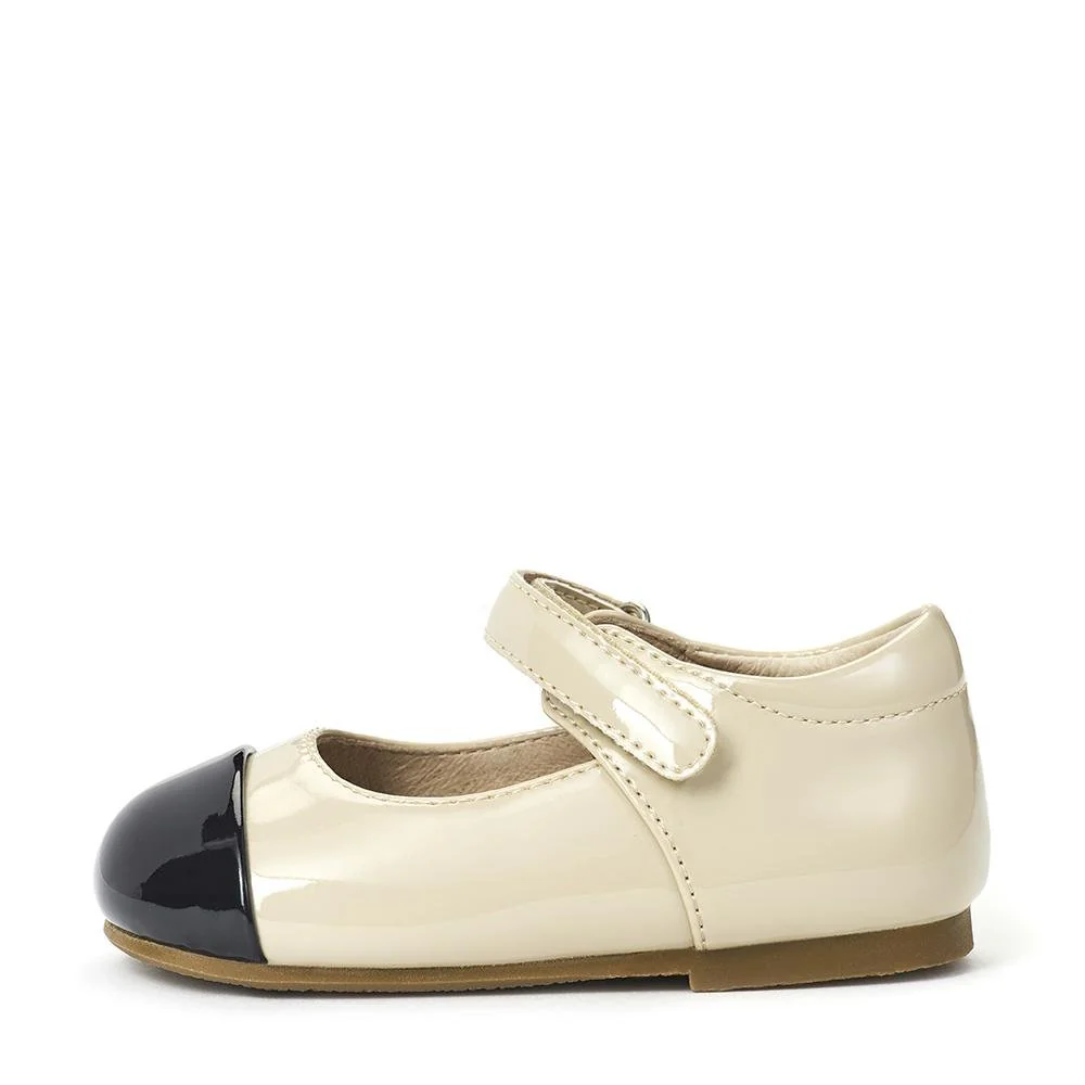 Jenny PL Beige/Black Shoes