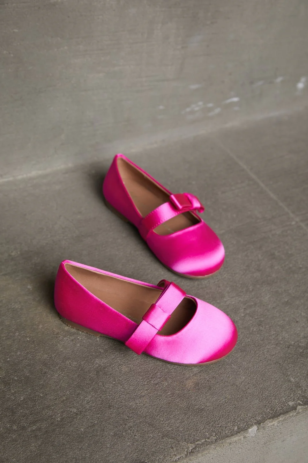 Mia Satin Fuchsia Shoes - Image 3