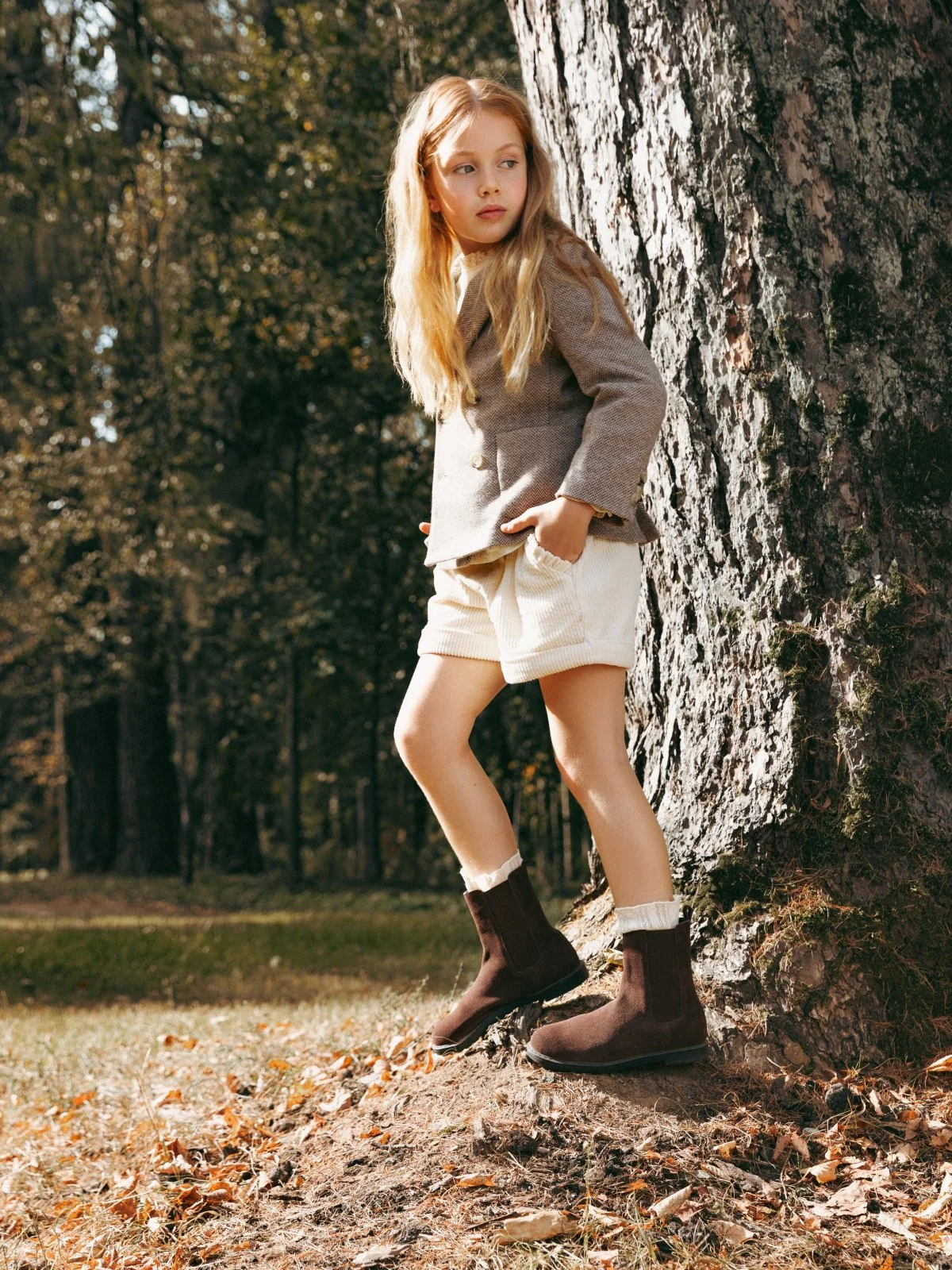 Nala Chocolate Chelsea Boots - Image 3