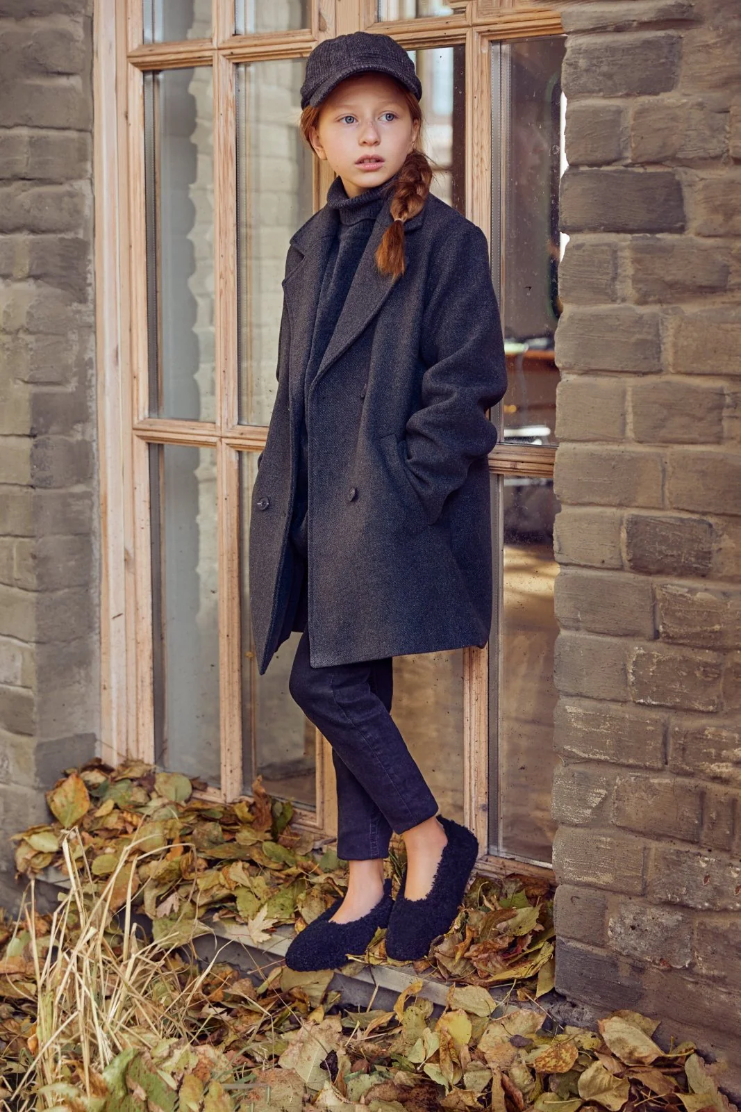 Polly Black Slippers - Image 4
