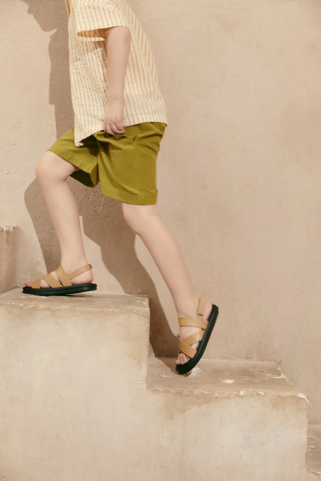 Rick Beige Sandals - Image 3