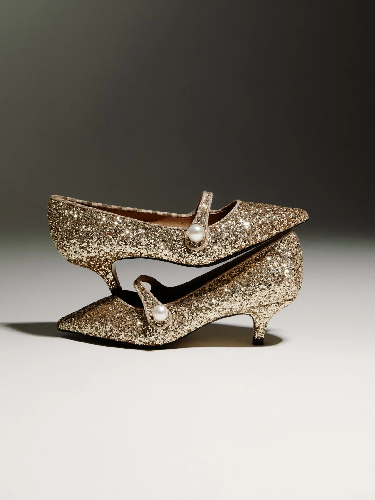 Yvonne Glitter Gold Shoes - Image 4